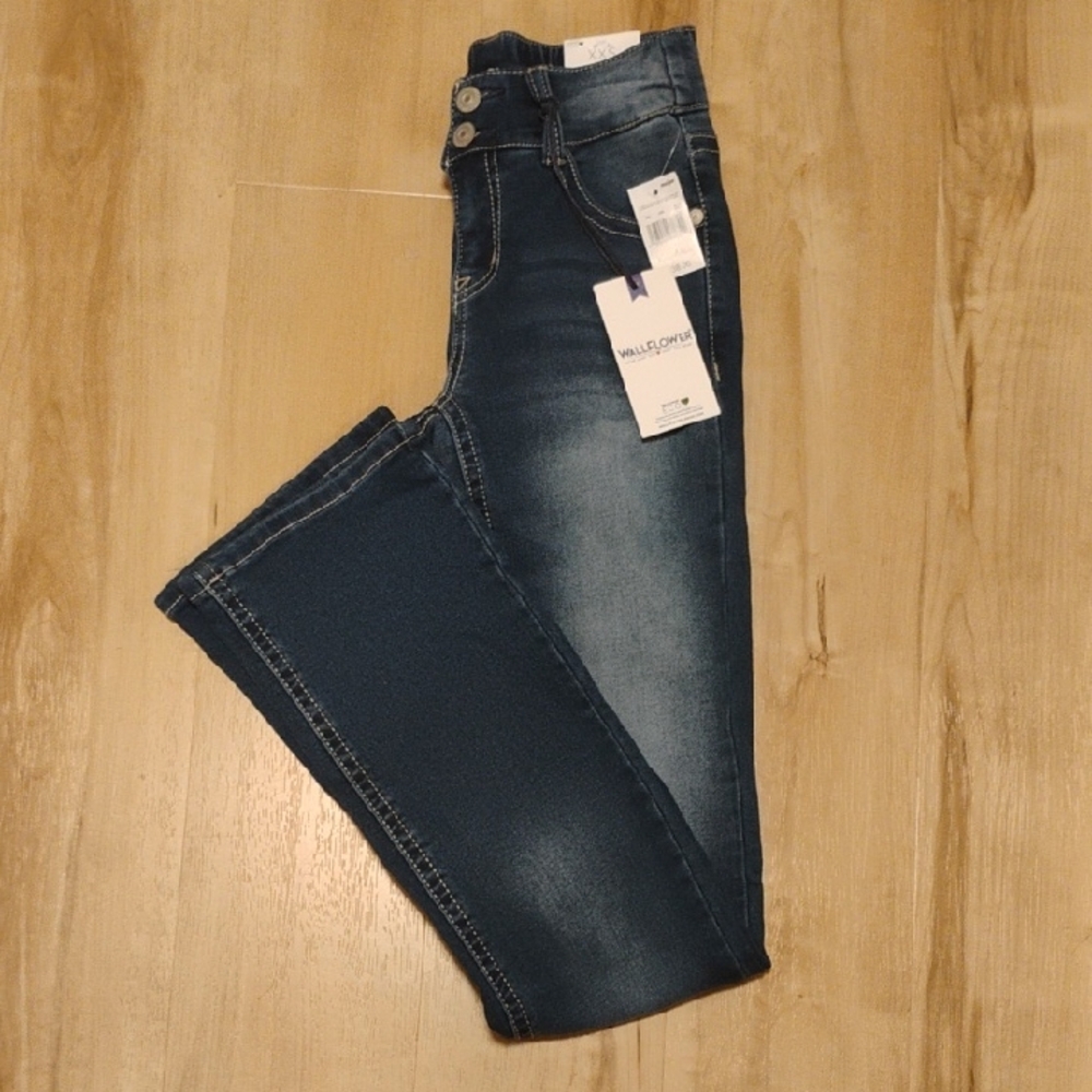 Wallflower Juniors Bootcut Jeans XXS NWT Stretch Waist Comfortable Fit 👖✨
